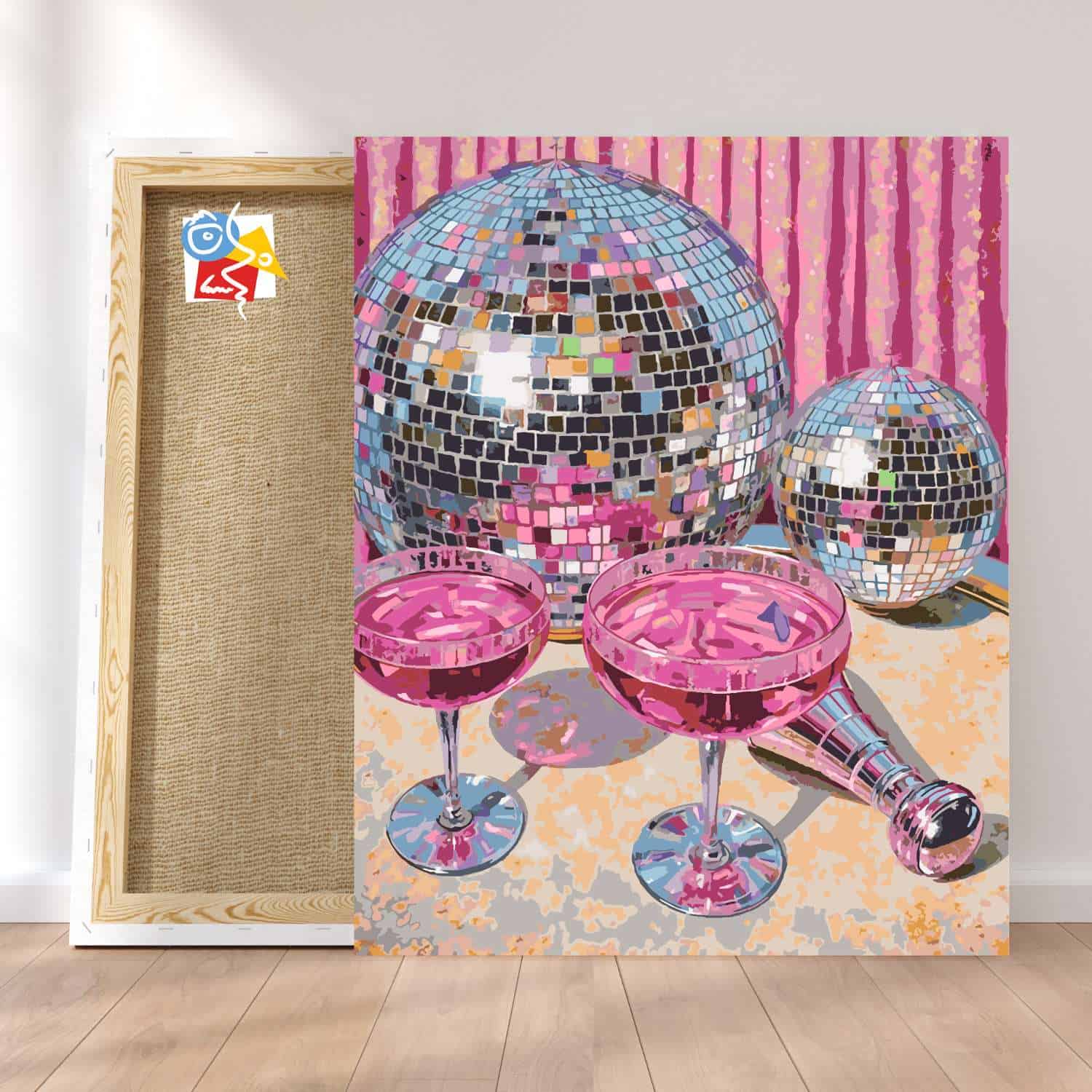 Boule Disco Multicolore Reflétant Des Lumières Vibrantes Sur